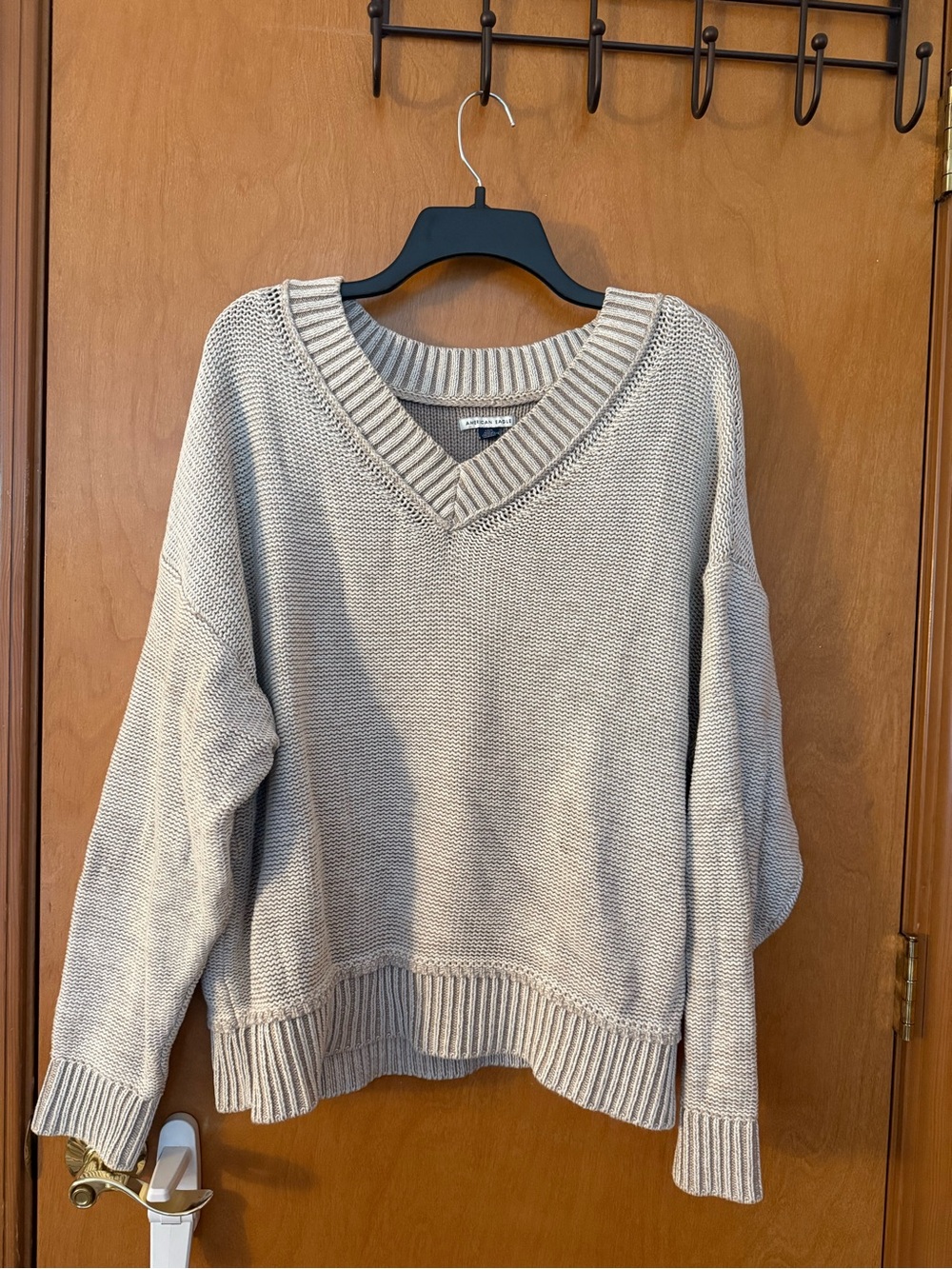 American Eagle Outfitters V-Neck Sweater - Light Taupe